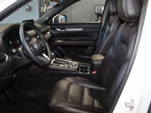 Used 2023 MAZDA CX-5 Signature image 12