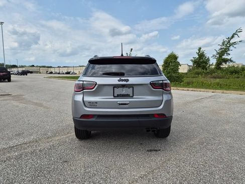 Used 2020 Jeep Compass High Altitude AWD/4WD image 7