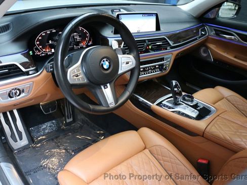 Used 2020 BMW M760i xDrive w/ Luxury Rear Seating Package image 25