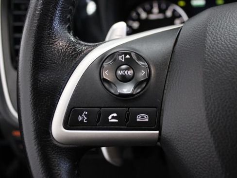 Used 2014 Mitsubishi Outlander GT AWD/4WD image 20