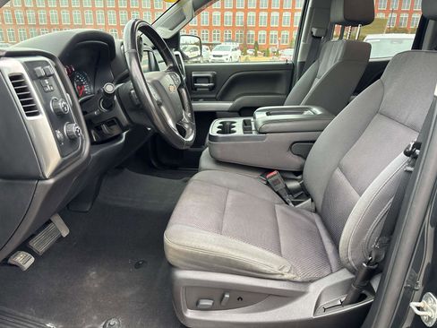 Used 2019 Chevrolet Silverado 1500 LT w/ All Star Edition image 9