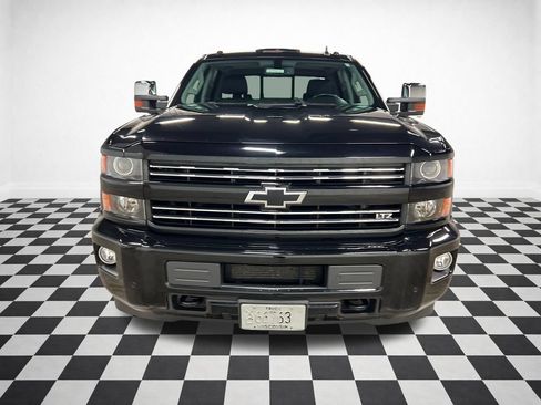 Used 2015 Chevrolet Silverado 2500 LTZ w/ Duramax Plus Package AWD/4WD image 3