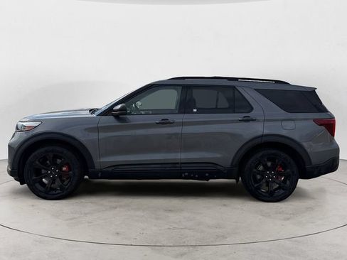 Certified 2022 Ford Explorer ST w/ Equipment Group 401A AWD/4WD image 2