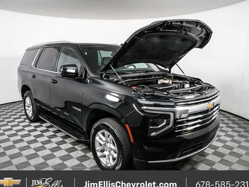 Certified 2025 Chevrolet Tahoe LT image 37