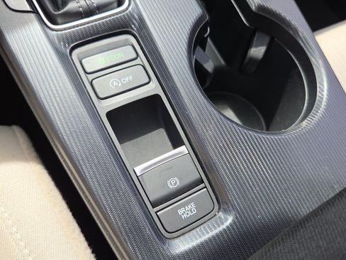 Certified 2024 Honda Civic EX image 21