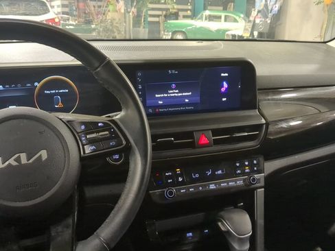 Used 2024 Kia Seltos S FWD image 12