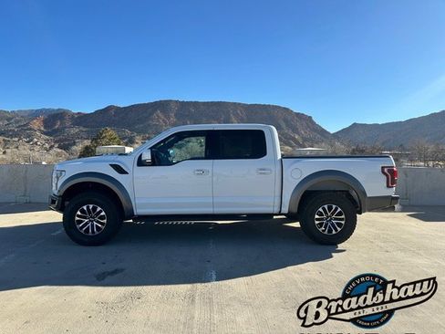 Used 2019 Ford F150 Raptor w/ Equipment Group 802A Luxury image 4