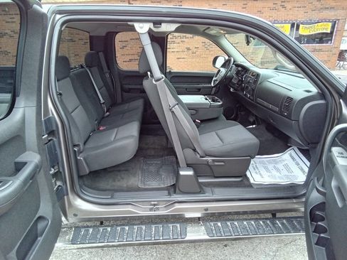 Used 2011 Chevrolet Silverado 1500 LT w/ All-Star Edition AWD/4WD image 5