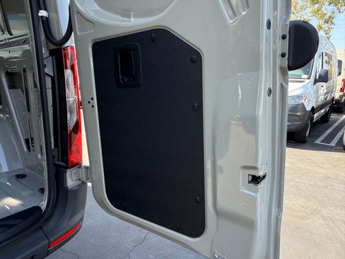 New 2026 Mercedes-Benz Sprinter 2500 image 19