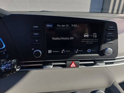 New 2026 Hyundai Elantra SE FWD image 20