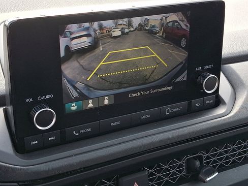 Certified 2023 Honda Accord EX image 18