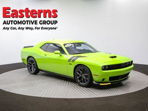 Used 2023 Dodge Challenger R/T w/ Plus Package image 47