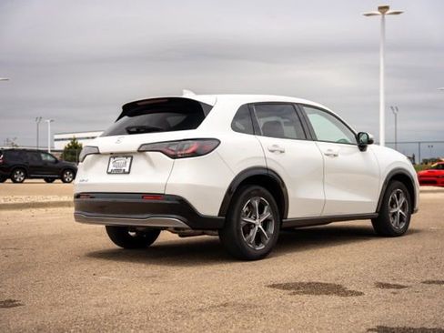 Used 2024 Honda HR-V EX-L image 7