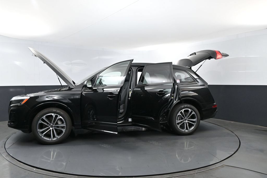 New 2026 Audi Q7 2.0T Premium AWD/4WD image 32