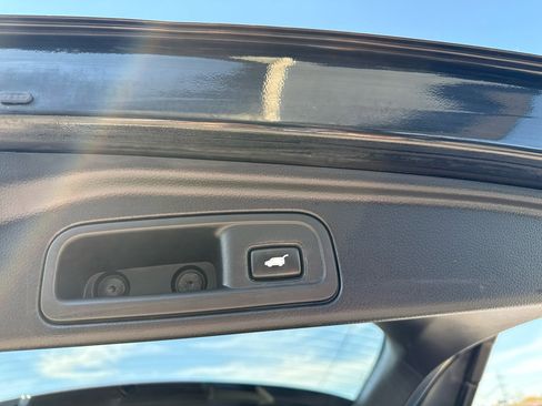 Used 2020 Honda Pilot EX-L image 9