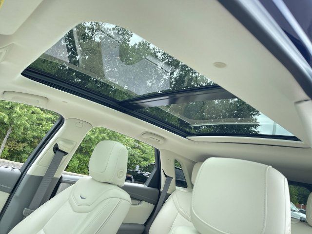 Certified 2024 Cadillac XT5 Premium Luxury AWD/4WD image 19
