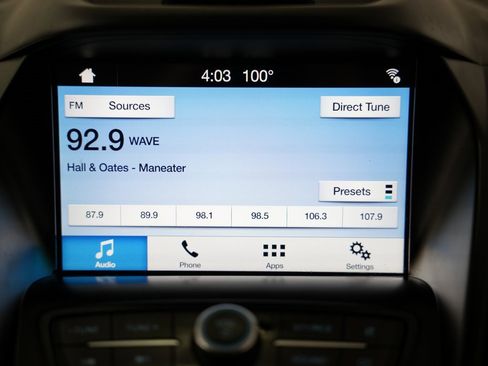 Used 2019 Ford Escape SE image 21