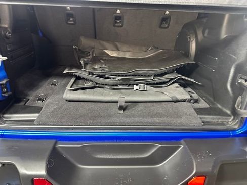 Used 2023 Jeep Wrangler Unlimited w/ Cold Weather Group image 26