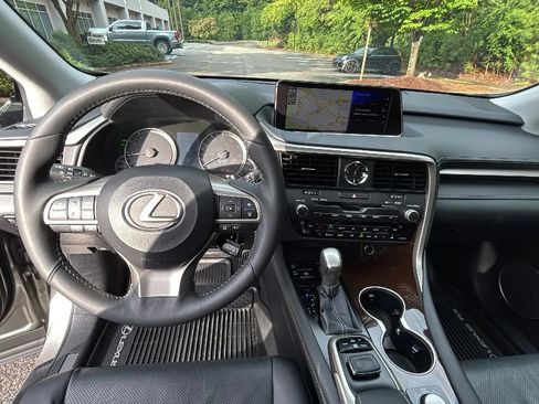 Used 2017 Lexus RX 350 AWD w/ Premium Package image 31