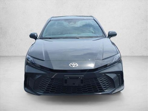 Used 2026 Toyota Camry SE FWD image 2