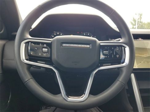 Certified 2024 Land Rover Discovery Sport Dynamic SE image 28
