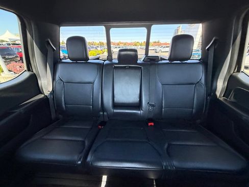 Used 2024 Ford F150 Lariat AWD/4WD image 37
