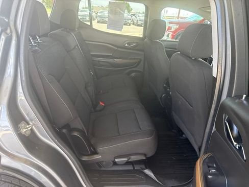 Used 2020 GMC Acadia SLE FWD image 10