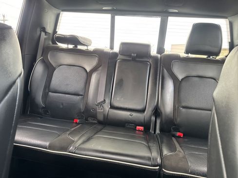 Used 2023 RAM 1500 Laramie AWD/4WD image 40