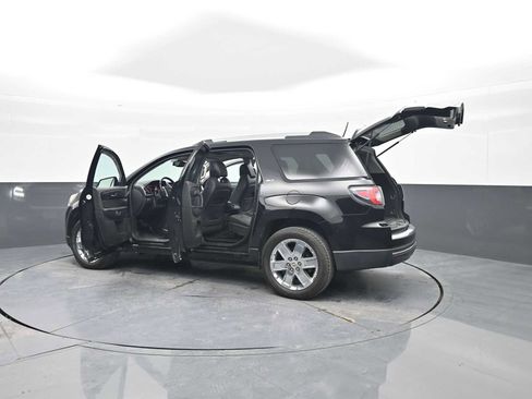 Used 2017 GMC Acadia Limited SLT image 29