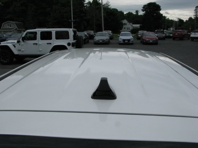 Used 2025 Kia Soul LX w/ LX Technology Package FWD image 7