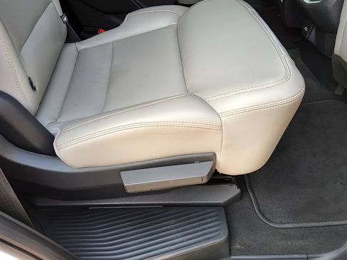 Used 2025 Ford Expedition Active AWD/4WD image 41