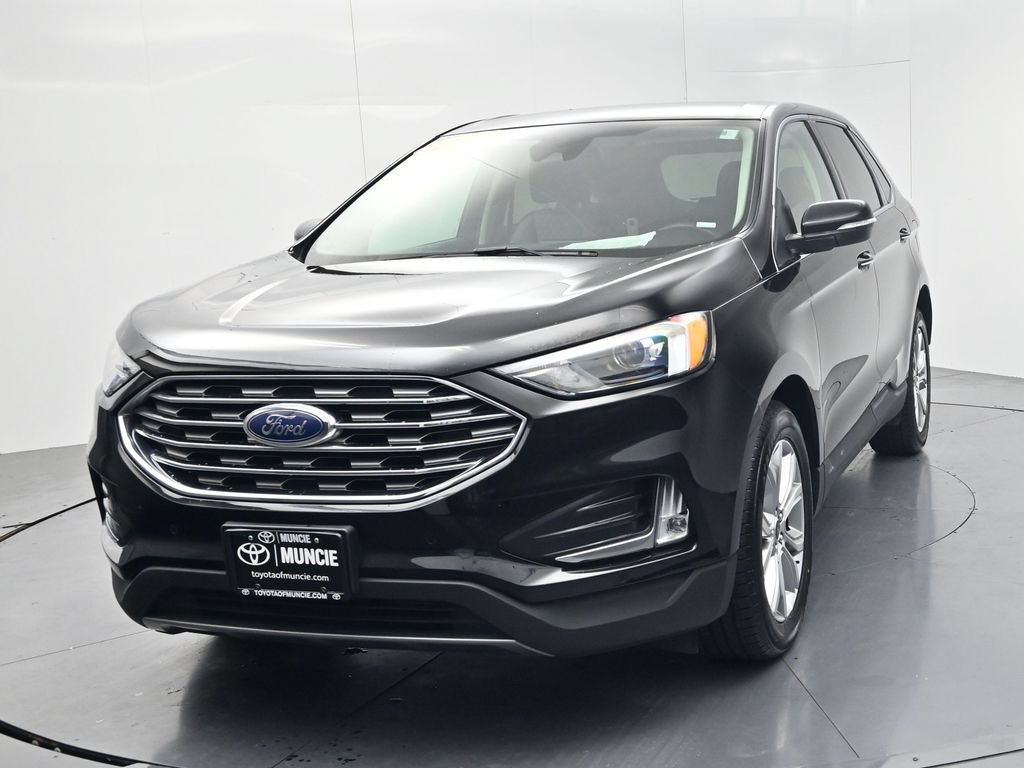 Used 2024 Ford Edge Titanium AWD/4WD image 3