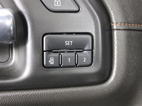 Used 2021 GMC Sierra 1500 AT4 image 18