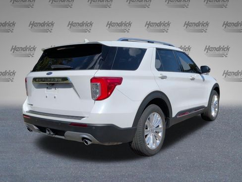 Used 2023 Ford Explorer Limited w/ Limited Technology Package RWD image 7