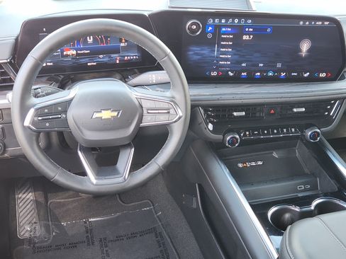 Used 2025 Chevrolet Tahoe LT w/ Comfort Package RWD image 25