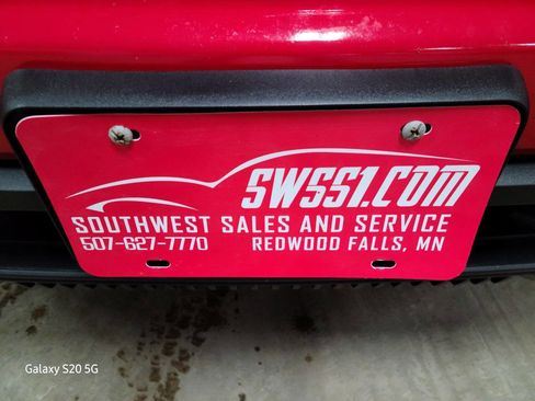 Used 2020 GMC Sierra 1500 Elevation w/ Elevation Value Package image 2