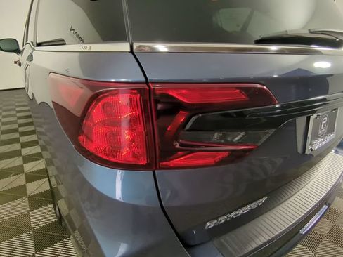 Used 2025 Honda Odyssey EX-L image 33