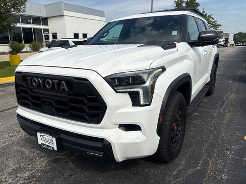 Used 2026 Toyota Sequoia TRD Pro AWD/4WD image 9