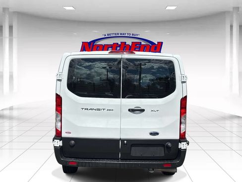 Used 2024 Ford Transit 350 XLT RWD image 4