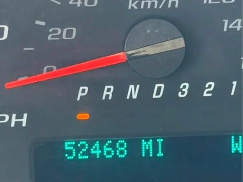 Used 2008 Chevrolet Express 2500 Passenger w/ LT Preferred Equipment Group RWD image 11