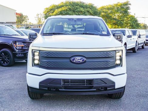 New 2025 Ford F150 Lightning XLT image 2