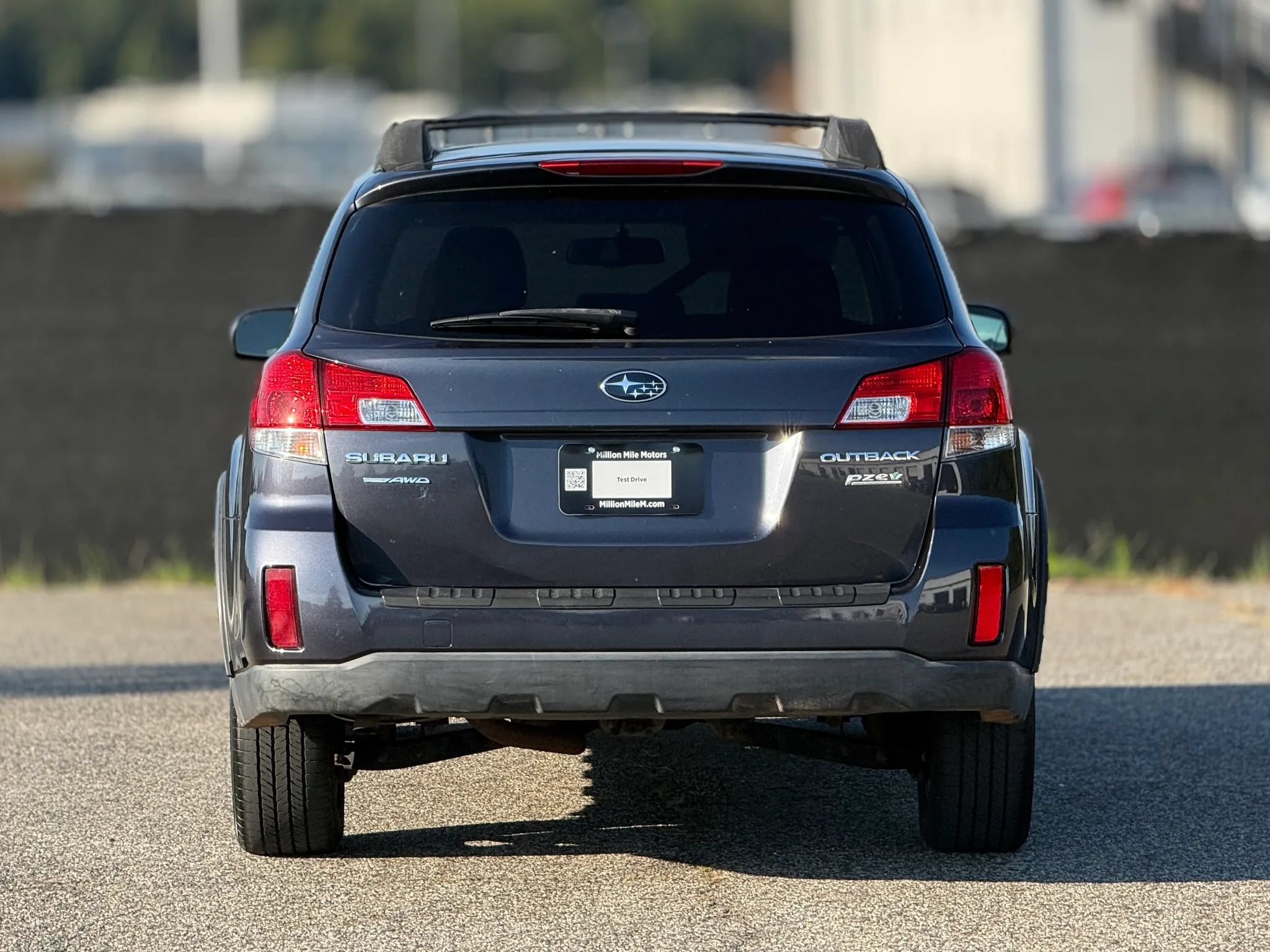 Used 2013 Subaru Outback 2.5i Premium AWD/4WD image 4