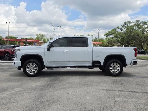 New 2026 Chevrolet Silverado 2500 High Country w/ High Country Premium Package AWD/4WD image 2