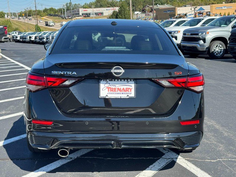 Used 2024 Nissan Sentra SR w/ SR Premium Package FWD image 4