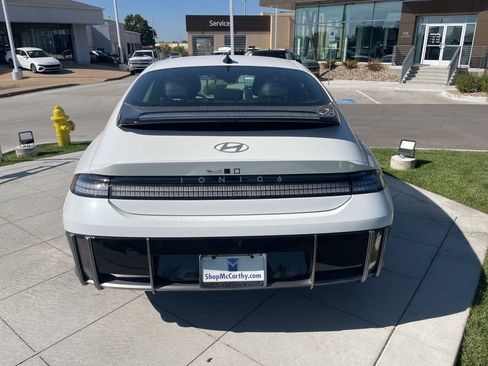 New 2025 Hyundai Ioniq 6 SE image 4