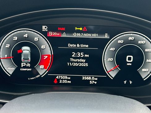 Used 2021 Audi Q5 Premium Plus w/ Premium Plus Package image 34