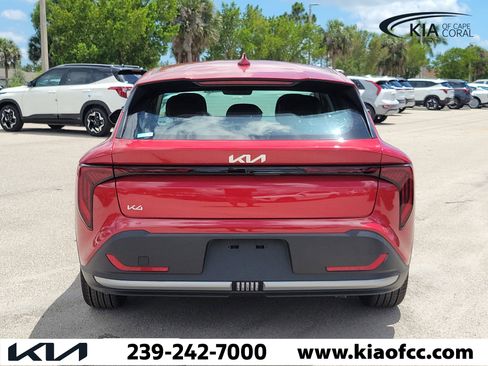 New 2026 Kia K4 EX FWD image 5
