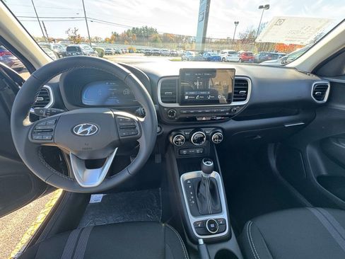 New 2026 Hyundai Venue SEL image 12