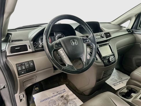 Used 2014 Honda Odyssey EX-L image 9