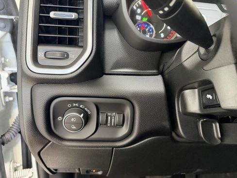 Used 2024 RAM 2500 Laramie w/ Safety Group AWD/4WD image 25